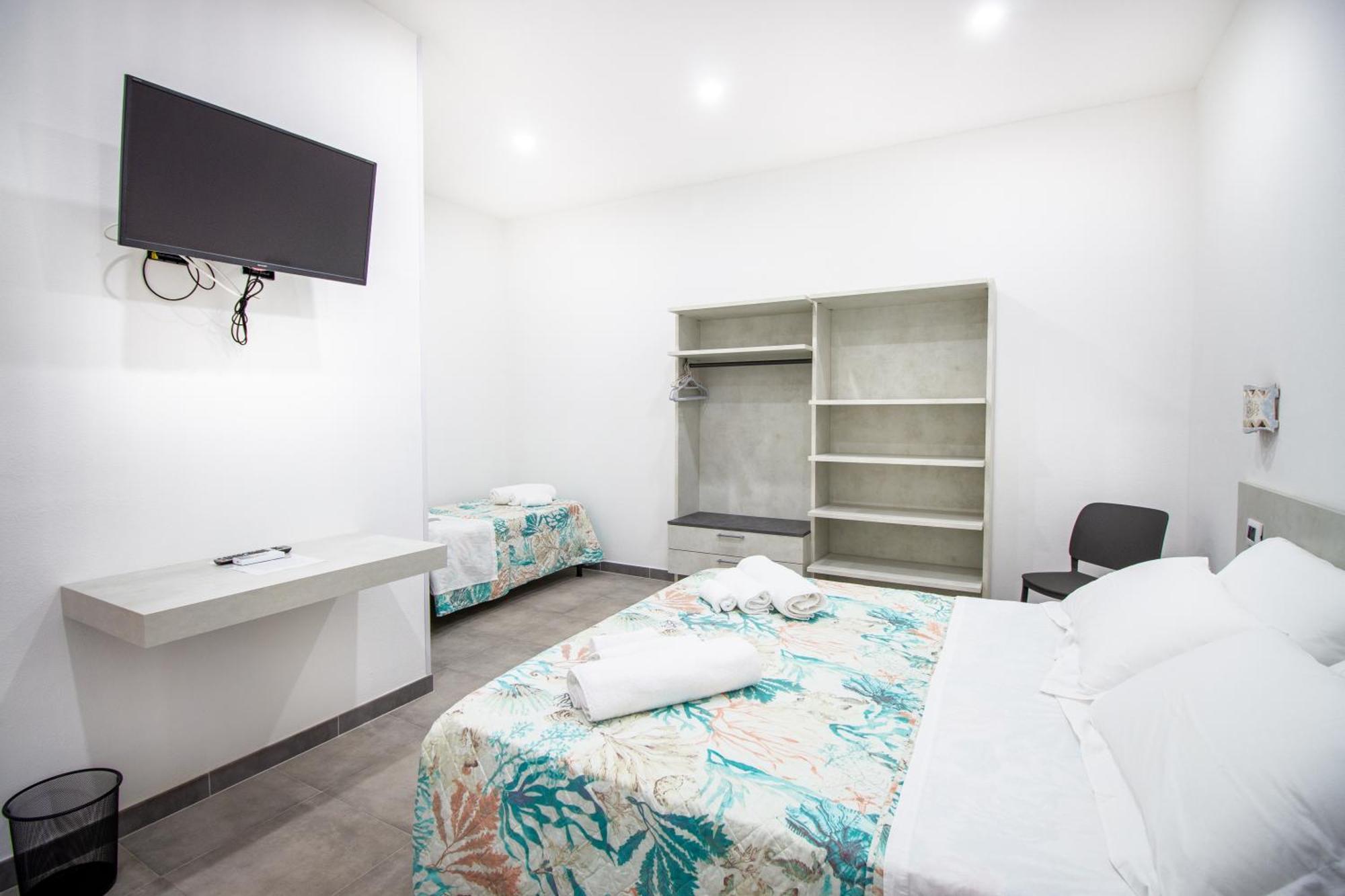 S'Omu E Chicchinu Rooms Cardedu Exterior foto